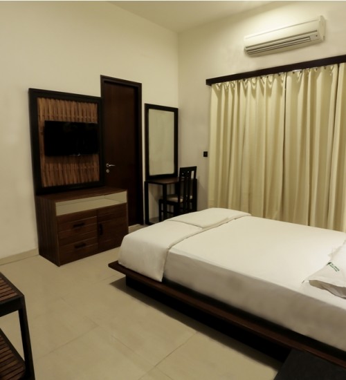 The Lawns serviced apartment Zen styled rooms