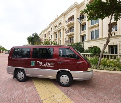 The Lawns serviced apartment pick and drop